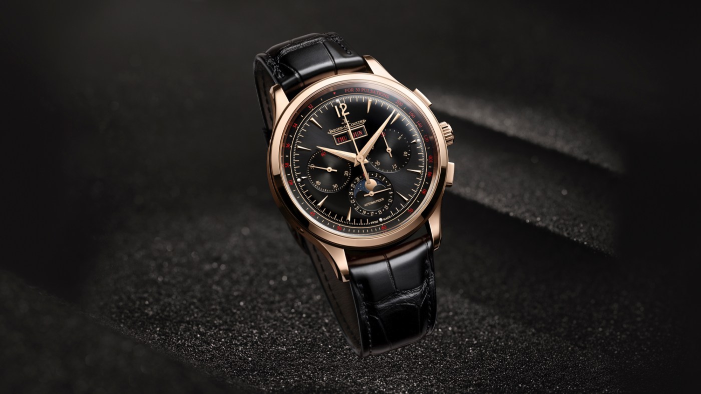 Jaeger LeCoultre Master Control Chronograph Calendar Pink Gold blackdial Ref. Q413257J levitationshot