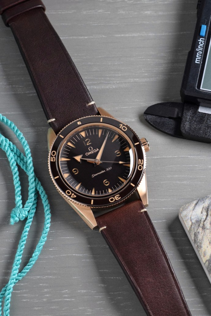 Omega Seamaster 300 Co-Axial Master Chronometer Bronze Gold 234.92.41.21.10.001